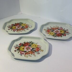 Elite Trays  England set of 3 small floral pattern trays
